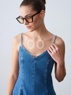 فستان جينز قصير بتصميم حيوي من متجر Styllana | Styllana Store Playful Denim Mini Dress — 5