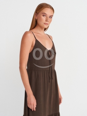 فستان ماكسي صيفي ناعم بتصميم ريفي من متجر Styllana | Styllana Store Boho-Chic Summer Maxi… — 2