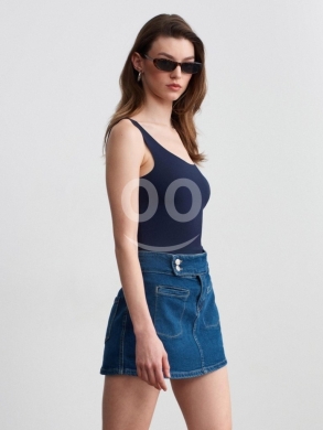 Vêtements, chaussures et accessoires dans Dahr el-Ain - تنورة جينز قصيرة بخصر مرتفع وتفاصيل جيوب من متجر Styllana | High-Waisted Denim Mini Skirt
