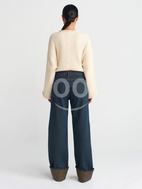 بنطلون جينز واسع بلمسة عصرية من متجر Styllana | Styllana Store Modern Wide-Leg Denim Jeans — 3