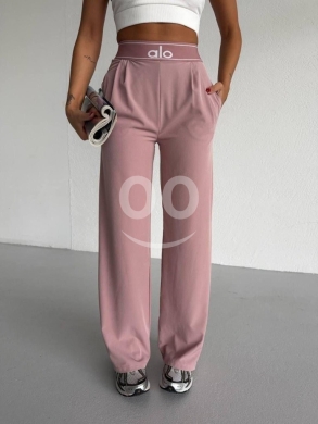 Vêtements, chaussures et accessoires dans Dahr el-Ain - بنطلون رياضي مريح بخصر مطاطي من متجر Styllana | Styllana Store Chic Sporty Wide-Leg Trousers