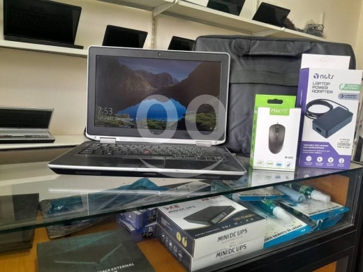 Computers Parts & Software Accessories in Temnine - DELL LATITUDE