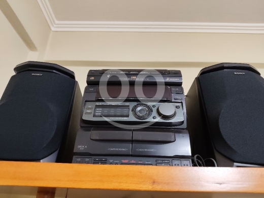 Audio et stéréo dans Jdeideh - ستيريو سوني Sony MHC-G88 بحالة ممتازة بدون ريموت | Sony MHC-G88 Stereo Hi-Fi System