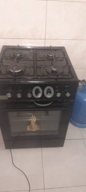 Kitchen appliances dans Dekouaneh - غاز وجره