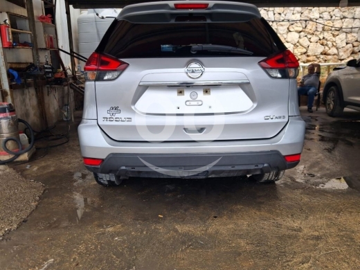 نيسان في جدرة - نيسان روج 2018 دفع رباعي ممشى 117 ألف ميل بحاجة لإصلاح | Nissan Rogue 2018 AWD 117k Miles salvage