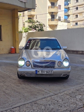 Mercedes-Benz in Qobbeh - مرسيدس E230 موديل 96 بحالة الوكالة | Mercedes E230 1996 Pristine Condition