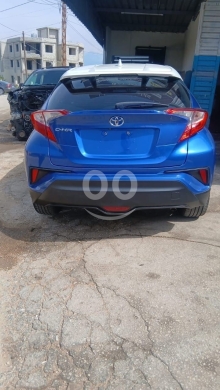 Toyota in Beirut City - تويوتا C-HR بريميوم موديل 2018 بحالة الوكالة | Toyota C-HR Premium 2018 Clean Carfax