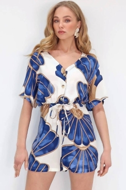 Vêtements, chaussures et accessoires dans Dahr el-Ain - رومبر جمبسوت صيفي قصير بنقشة زرقاء Styllana مقاس S | Chic Blue Patterned Summer Romper S