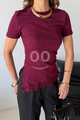 تيشيرت مضلع صيفي من Styllana بتصميم مائل وأطراف دانتيل | Chic Ribbed Asymmetric Lace T-Sh… — 2