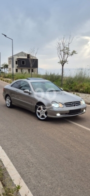 Mercedes-Benz in Debbiyeh - مرسيدس CLK 320 موديل 2004 ممشى قليل ومكفولة | Mercedes-Benz CLK 320 2004 Low Mileage