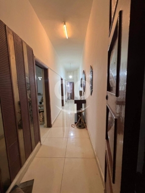 Apartments for sale in Ramlet al-Baydah - شقة مفروشة بالكامل مع سند أخضر في عين الرمانة، بيروت | Fully Furnished Apartment with Title Deed in