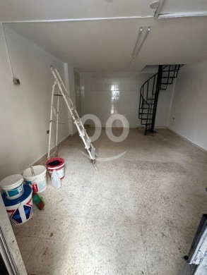 عقارات تجارية للبيع في دوحة عرمون - محل تجاري للبيع في دوحة عرمون شارع العام 42 مم | Commercial Shop for Sale Doha Aramoun 42 sqm