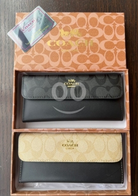 Computers Parts & Software Accessories in Baabda - محفظة كوتش ستاتية طويلة مميزة | Elegant Coach Long Women&#039;s Wallet starting from 10$