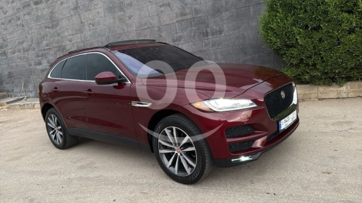 Jaguar in Tripoli - جاغوار F-Pace موديل ٢٠١٧ فل كامل لون خمري ٩٠ ألف ميل | 2017 Jaguar F-Pace Full Option Maroon 90k