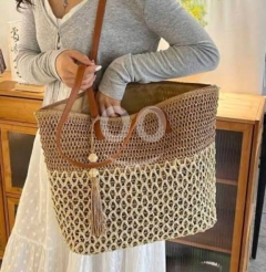 حقيبة كتف قش مفرغة صيفية أنيقة | Elegant Woven Straw Summer Shoulder Bag starting from 10$