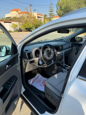 Kia in Beirut City - كيا سبورتيج ٢٠١٧ دفع رباعي بحالة ممتازة ممشى قليل | 2017 Kia Sportage 4x4 Top Condition