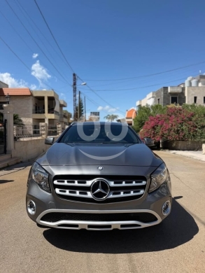 Mercedes-Benz in Zgharta - Gla 250 2019