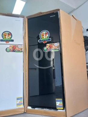 Kitchen appliances in Saida - براد إلكتروستار نوفروست أسود 16 قدم | Electrostar 16 Cubic Feet No-Frost Refrigerator