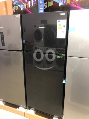 Kitchen appliances in Saida - ثلاجة تورنيدو (Tornado) انفيرتر 360 لتر - أسود لامع | Tornado Inverter 360L Refrigerator - Glossy Bl