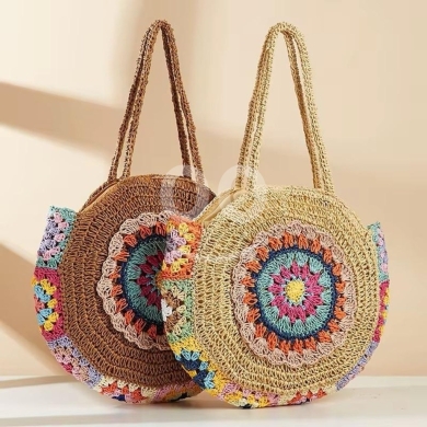 Clothes, Footwear & Accessories in Baabda - حقيبة قش دائرية ملونة بتصميم بوهيمي صيفي مبهج | Colorful Round Straw Handbag Bohemian Summer Design