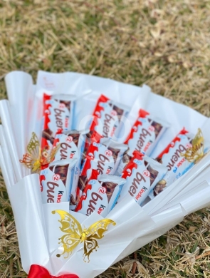 بوكيه شوكولاتة كيندر بوينو بتنسيق فاخر وهدية مميزة لمناسباتكم | Luxury Kinder Bueno Choco… — 3