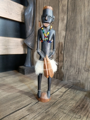 Antiques & Collectibles in Khalde - تمثال أفريقي من الخشب الطبيعي المشغول يدوياً | Handcrafted African Wooden Statue