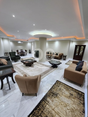Other real estate in Dawhit El Hoss - شقة مفروشة فاخرة 350م للبيع في دوحة الحص ضمن مجمع مخدم مع طاقة شمسية | Furnished 350sqm Luxury Apt