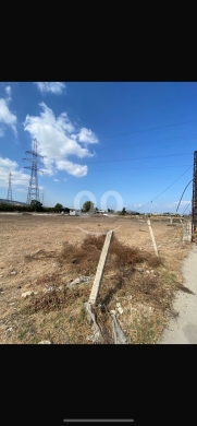 Lands for sale in Halba - أرض للبيع في حلبا ٢٣٦٠ مم على الشارع العام مع بناء | Prime 2360sqm Land for Sale in Halba Main Road