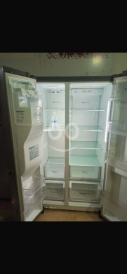 Kitchen appliances in Bourj Barajneh - براد إل جي إنفرتر أوروبي مستعمل | Used LG Inverter European Refrigerator