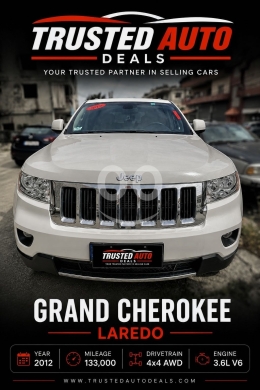 Jeep in Anout - جيب جراند شيروكي لاريدو 2012 دفع رباعي بحالة ممتازة | Jeep Grand Cherokee Laredo 2012 4x4 AWD