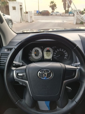 Toyota in Beirut City - تويوتا برادو TXL V6 ٢٠١١ بحالة الشركة في الروشة | 2021 Toyota Prado TXL V6 Company Source
