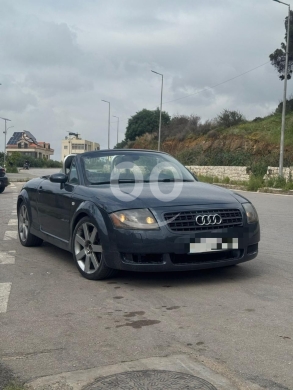 Audi in Zgharta - أودي TT موديل ٢٠٠٣ فيتاس عادي بحالة ممتازة | 2003 Audi TT Manual Super Clean