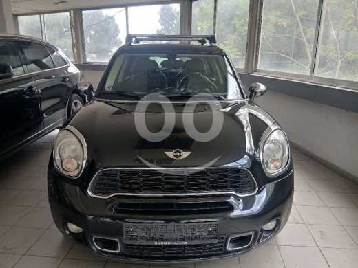 Mini in Araya - ميني كوبر كاونتري مان S All4 موديل ٢٠١١ | 2011 Mini Cooper Countryman S All4