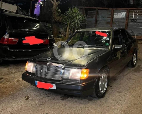 Mercedes-Benz in Tripoli - ٣٠٠ موديل ١٩٩١