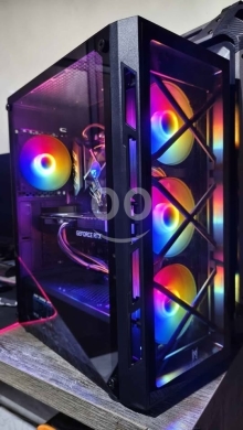 Computers Parts & Software Accessories in Tripoli - Gaming pc