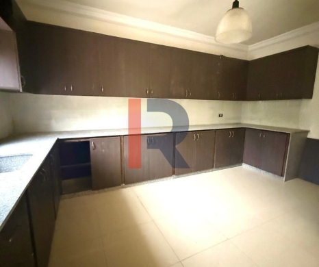 R9-3491 Villa for Sale in Jbeil – 410 m² — 7