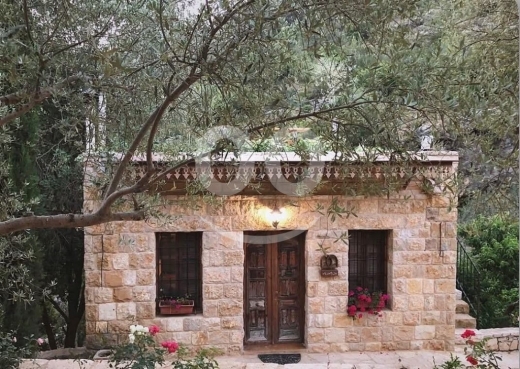 Apartments for sale in Araya - منزل مستقل حجر صخري للبيع في عاريا مع إطلالة خلابة | Traditional Stone House for Sale in Araya