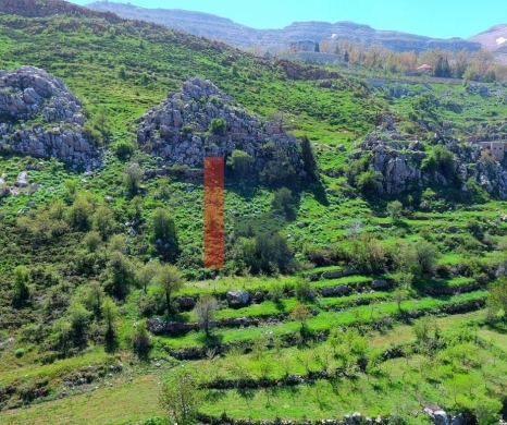 R9-3493 Land for Sale in Laqlouq, Byblos District – 2571 m² — 2