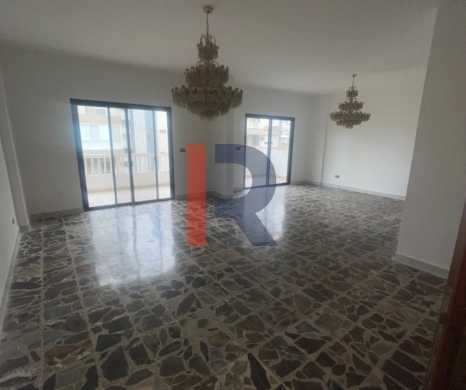 R9-3501 Apartment for Rent in Azmi, Tripoli – 160 m², 7th Floor, Renovated — 2