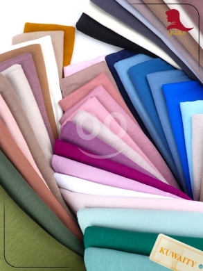 Clothes, Footwear & Accessories in Saida - منديل قطن كويتي راقي ومريح متوفر بعدة ألوان | Elegant Premium Kuwaiti Cotton Hijab Veil