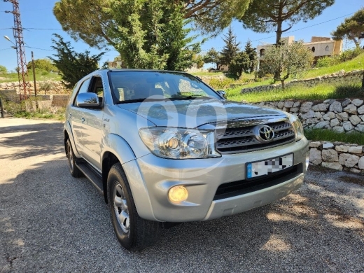 Toyota in Choueifat - TOYOTA FORTUNER