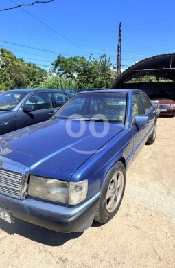 Mercedes-Benz in Minieh - مرسيدس 190E موديل 1989 فيتيس عادي للبيع | Mercedes-Benz 190E 1989 Manual For Sale
