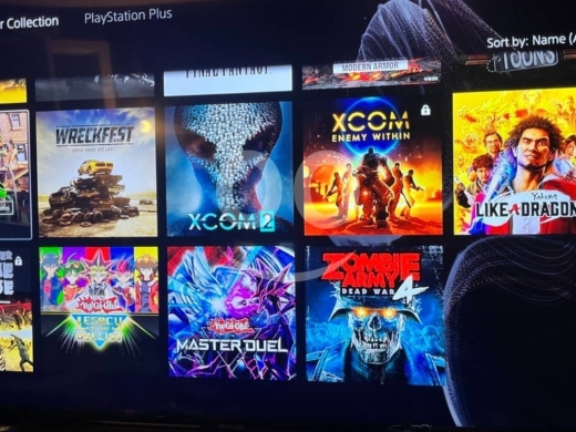 Gaming Console & Accessories dans Ain Tini - Playstation account