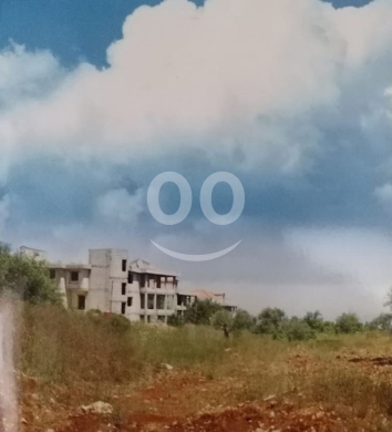 Autres biens immobiliers dans Elhat - Project for Sale Qalhat Koura ( Under Construction) Land Area 6148Sqm &amp; 3 Bloks Villas ( Under Cons
