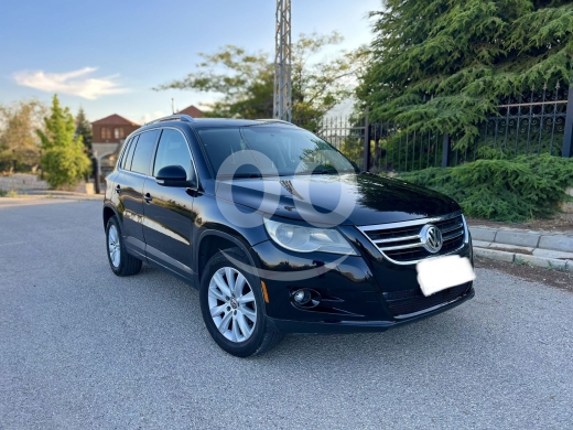 فولكس فاجن في البربارة - فولكس واجن تيغوان 2009 4Motion مالك واحد بحالة خارقة | VW Tiguan 2009 4Motion Pristine Condition
