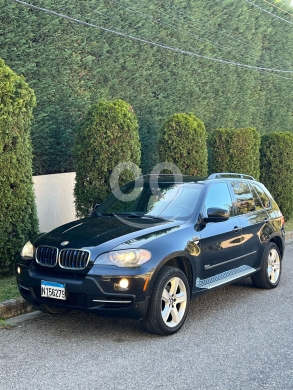 BMW in Kfar Jarra - بي أم دبليو X5 E70 3.0is سبورت باكج 7 مقاعد حالة نادرة | BMW X5 E70 3.0is Sport Package 7-Seater