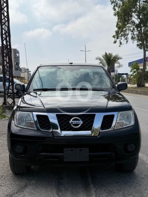 نيسان في زغرتا - Nissan Frontier model 2013