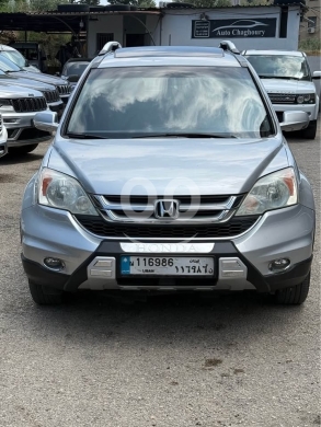 هوندا في زغرتا - Honda CRV model 2010