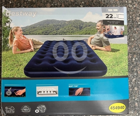 Other home furniture in Achrafieh - مرتبة هوائية مزدوجة بيست واي | Bestway Blue Horizon Double Air Bed