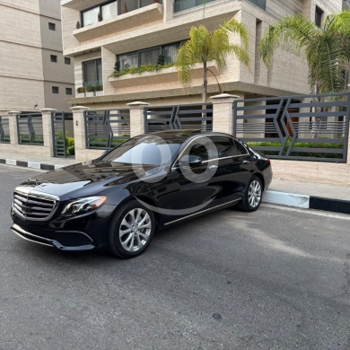 Mercedes-Benz E 300 2017 - Full Option | مرسيدس E 300 موديل ٢٠١٧ - كاملة المواصفات